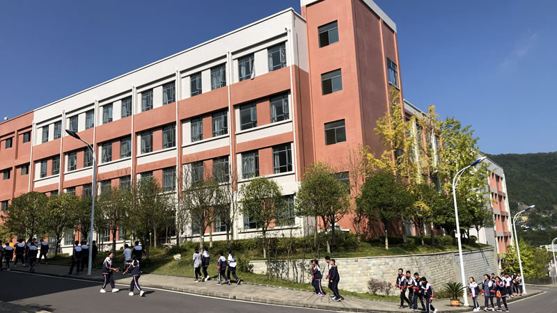 畢節東辰實驗學校圖片展示